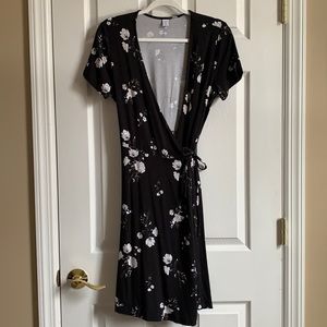 Old Navy wrap dress